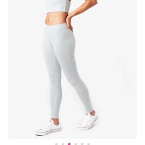 Terez small Dove Gray Snakeskin Foil UpLift Leggings brand new